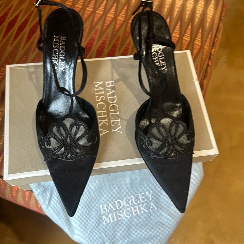 Badgley Mischka heels in excellent condition.  Only sign of wear is on the sole.
